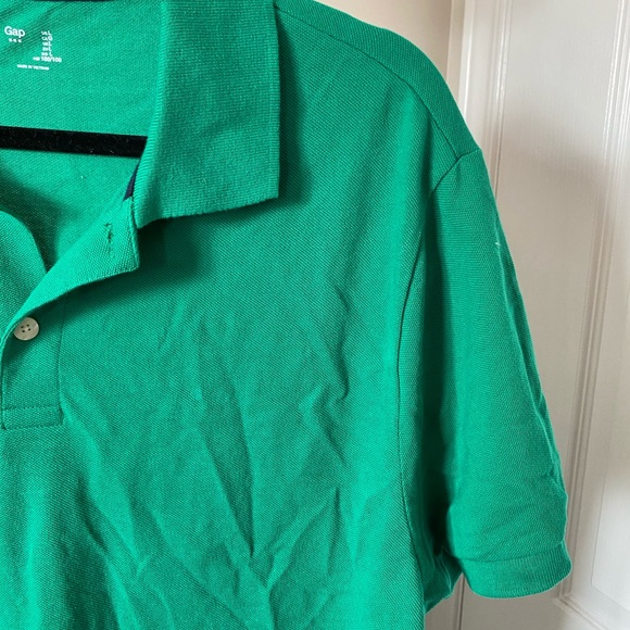 Gap Polo Shirt - Picture 2 of 7